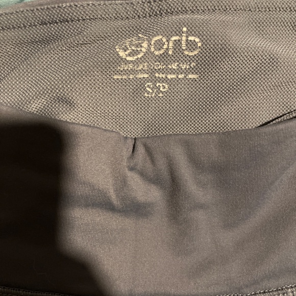 ORB Cropped Leggings - Picture 2 of 2